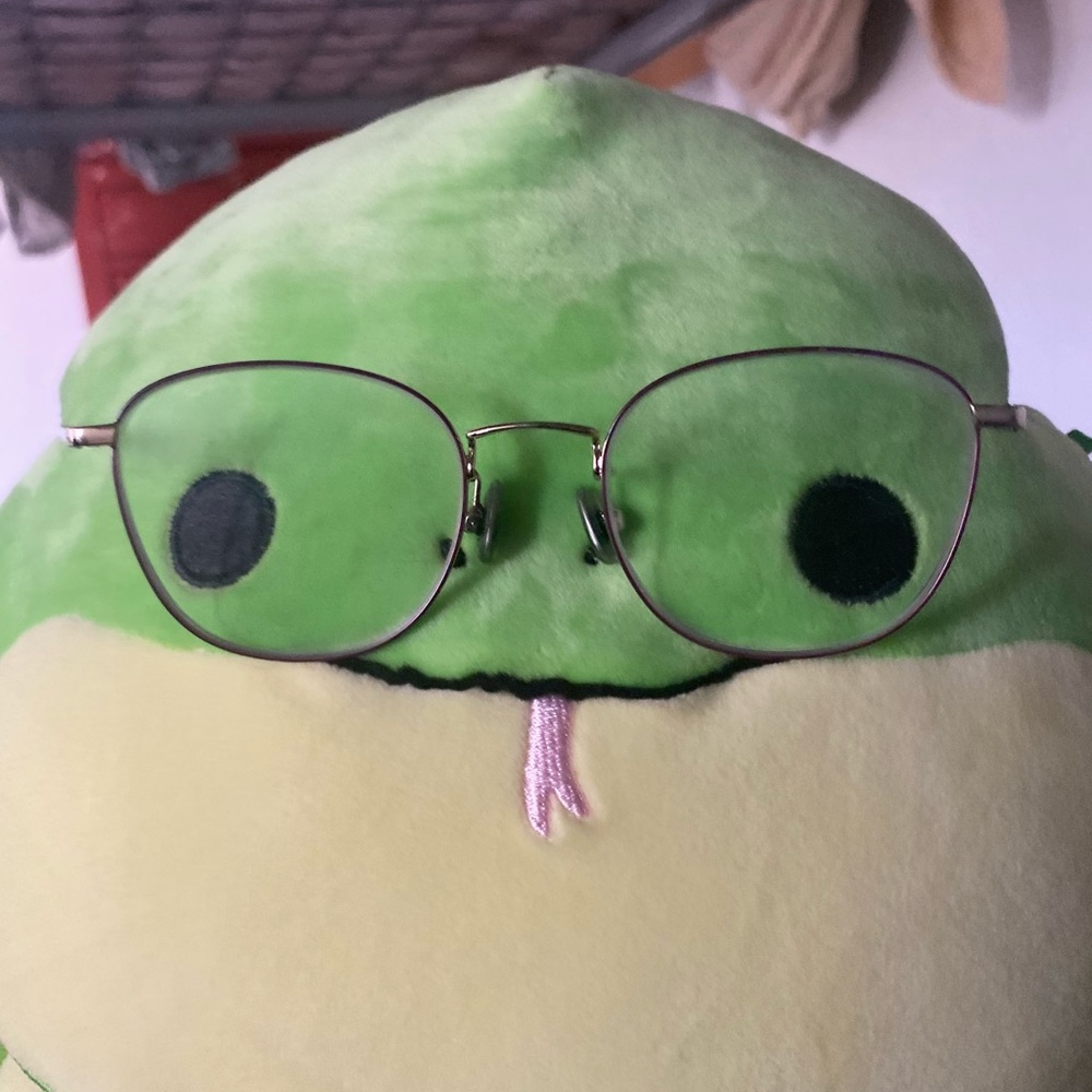 Meet your Posher, Saturn